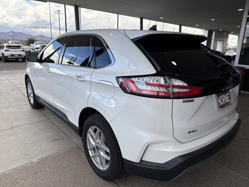 Used 2022 Ford Edge SEL w/ Convenience Package image 6