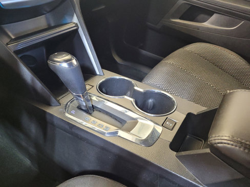 Used 2017 Chevrolet Equinox LS image 26