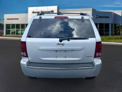 Used 2005 Jeep Grand Cherokee Limited image 6