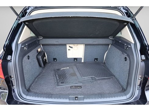 Used 2014 Volkswagen Tiguan SEL image 16