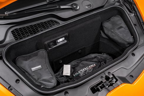 Used 2022 Lamborghini Huracan EVO image 43