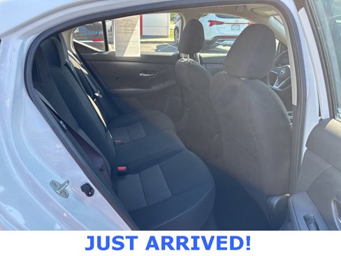 Used 2022 Nissan Sentra SV image 19