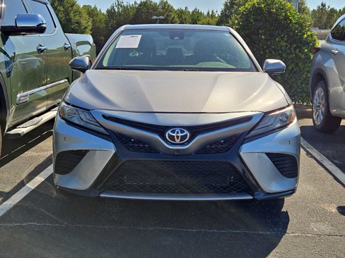 Used 2019 Toyota Camry XSE image 2