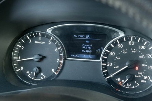 Used 2020 Nissan Pathfinder SV image 7