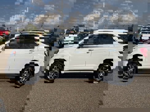 Used 2016 Chevrolet Equinox LTZ w/ Enhanced Convenience Package image 6