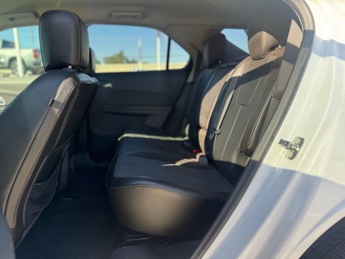 Used 2015 Chevrolet Equinox LTZ image 14