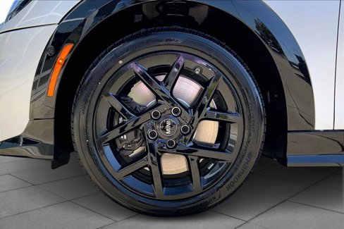 New 2026 MINI Cooper S image 11
