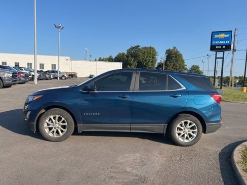 Used 2021 Chevrolet Equinox LT image 2