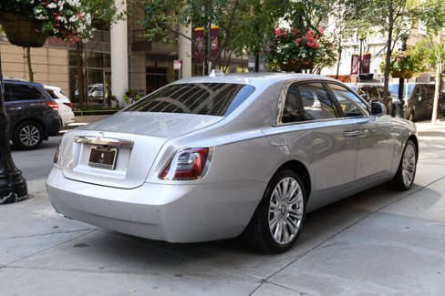 Certified 2022 Rolls-Royce Ghost w/ Ghost Package image 6
