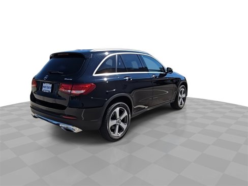 Used 2018 Mercedes-Benz GLC 300 4MATIC image 8