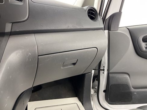 Used 2017 Nissan NV200 SV w/ Technology Package image 32