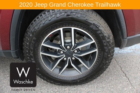 Used 2020 Jeep Grand Cherokee Trailhawk w/ Trailhawk Luxury Group image 13