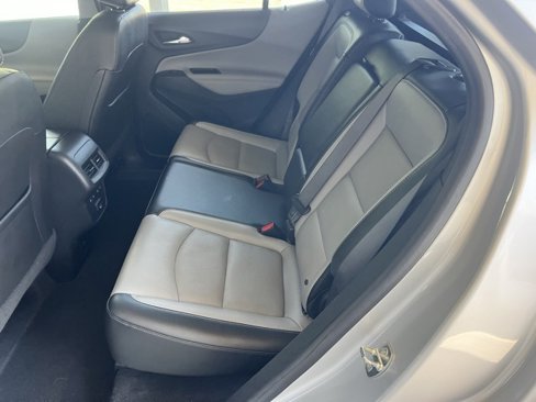 Used 2021 Chevrolet Equinox Premier image 12