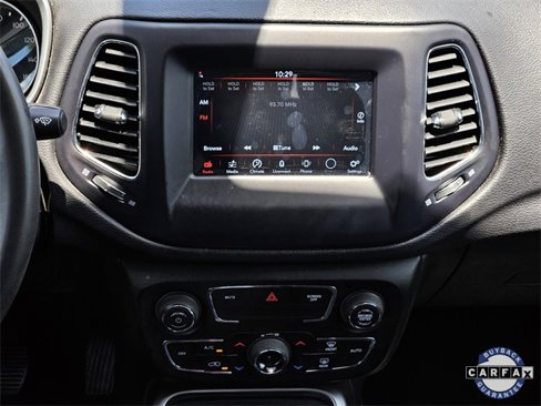 Used 2021 Jeep Compass Latitude image 28