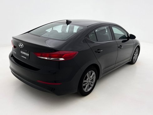 Used 2018 Hyundai Elantra SEL image 9