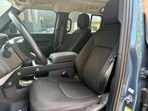 Used 2020 Land Rover Defender 110 image 20