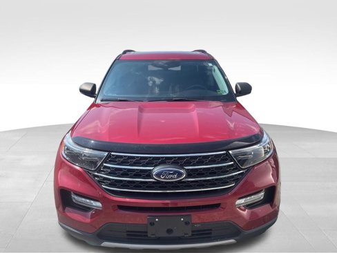 Used 2021 Ford Explorer XLT w/ Equipment Group 202A image 21
