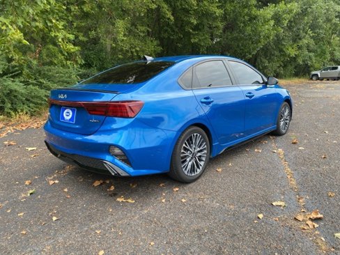 Used 2023 Kia Forte GT-Line w/ GT-Line Premium Package image 7
