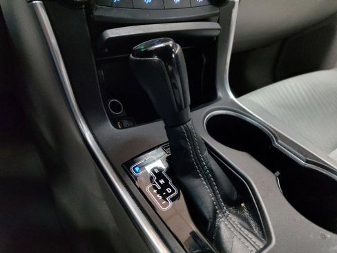Used 2015 Toyota Camry SE image 13
