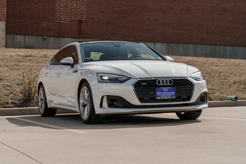 Used 2022 Audi A5 2.0T Premium image 1