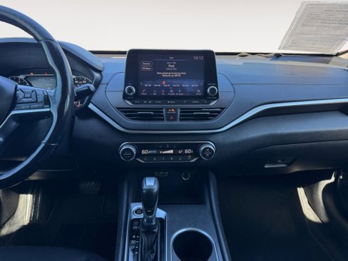 Used 2019 Nissan Altima 2.5 SV image 11