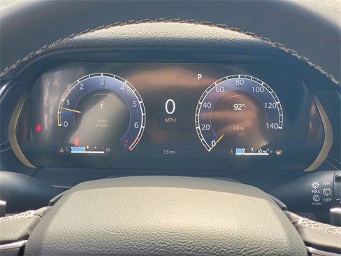 New 2025 Jeep Grand Cherokee L Altitude image 21