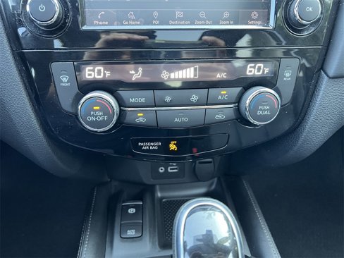 Used 2019 Nissan Rogue SL w/ Premium Package image 35