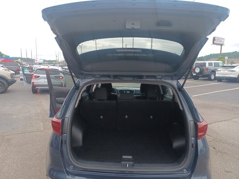 Used 2022 Kia Sportage LX w/ LX FWD Value Edition Package image 15