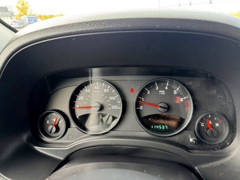 Used 2012 Jeep Patriot Latitude image 21