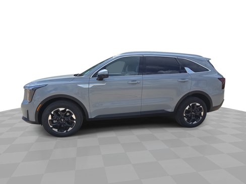 Used 2024 Kia Sorento S image 1