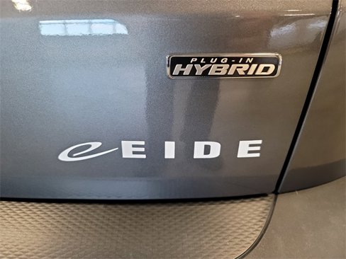 Used 2022 Ford Escape SEL w/ Class II Trailer Tow Package image 30