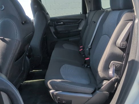 Used 2015 Chevrolet Traverse LT w/ Style and Technology Package image 28