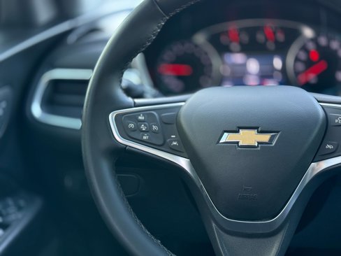 Used 2023 Chevrolet Equinox LT image 21