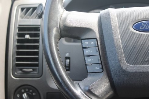 Used 2011 Ford Escape XLT image 26
