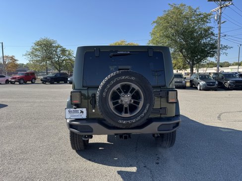 Used 2016 Jeep Wrangler Unlimited Sahara image 4
