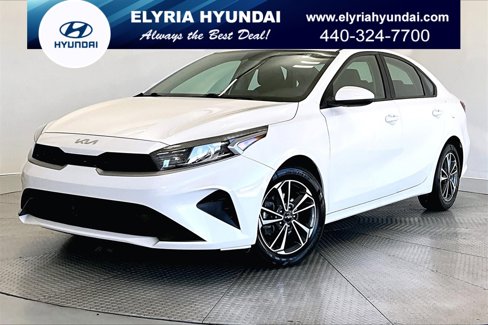 Used 2022 Kia Forte LXS image 1
