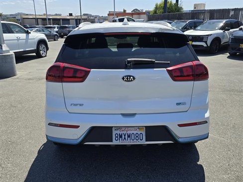 Used 2019 Kia Niro LX image 23
