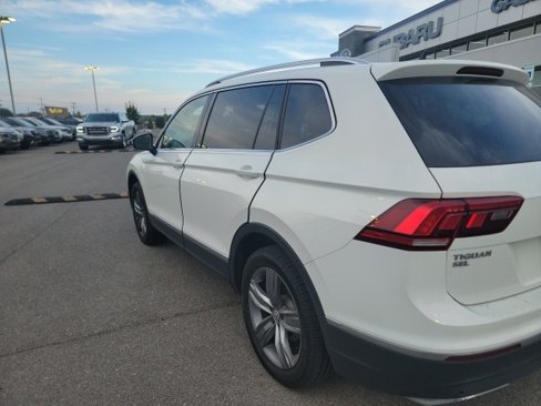 Used 2020 Volkswagen Tiguan SEL image 5