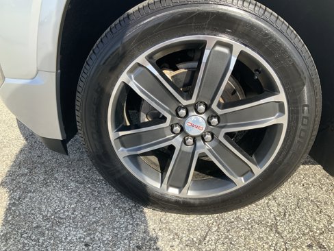 Used 2019 GMC Acadia Denali w/ Technology Package image 8