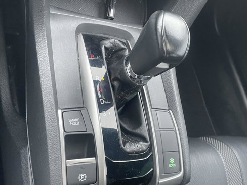 Used 2021 Honda Civic Sport Touring image 5
