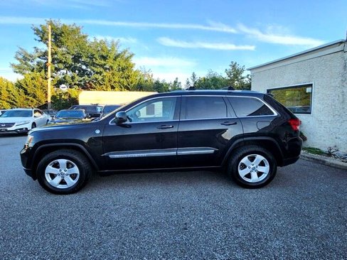 Used 2012 Jeep Grand Cherokee Laredo image 4