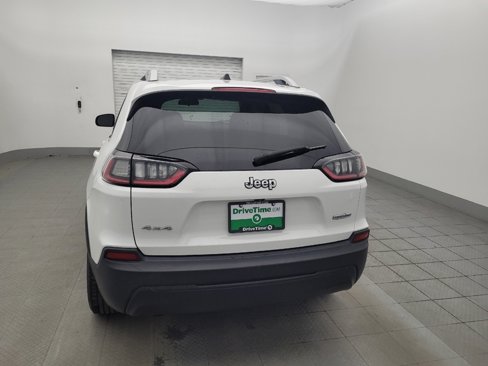 Used 2019 Jeep Cherokee Latitude w/ Cold Weather Group image 6