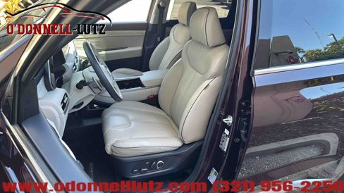 Used 2023 Hyundai Palisade Calligraphy w/ Cargo Package image 11