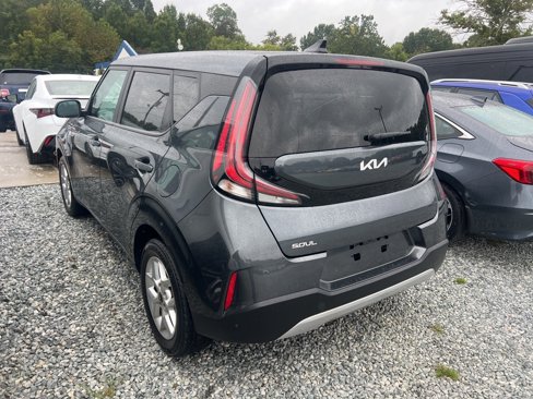 Used 2023 Kia Soul LX w/ Option Group 015 image 4