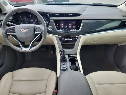 Used 2021 Cadillac XT6 Premium Luxury image 13