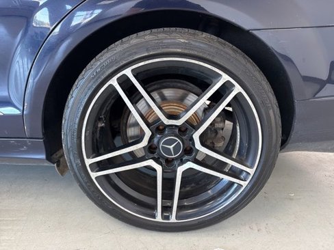 Used 2010 Mercedes-Benz C 300 4MATIC Sedan image 7