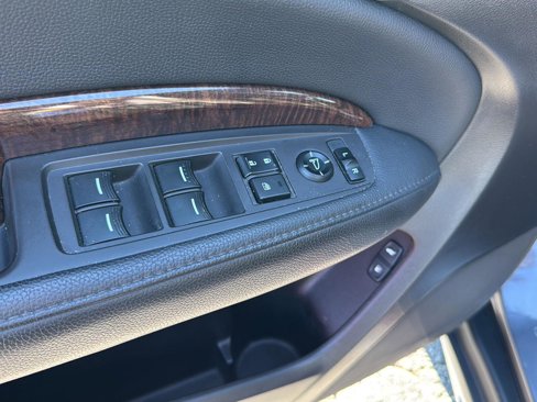 Used 2020 Acura MDX FWD image 29