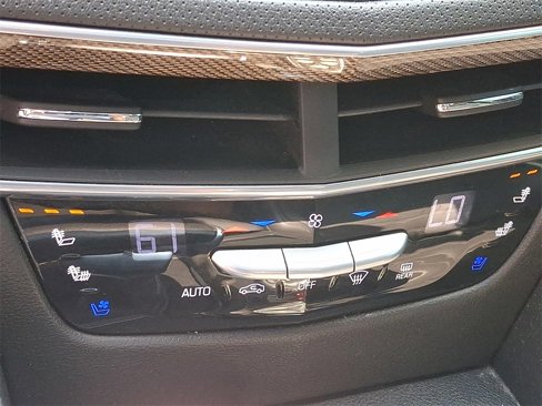 Used 2016 Cadillac CT6 Luxury image 21