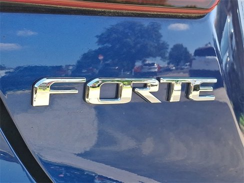 Certified 2020 Kia Forte LXS image 30