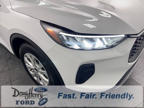Used 2024 Ford Escape Active image 8